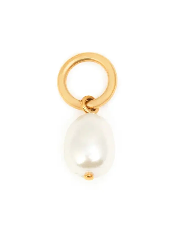 Alphabet pearl charm in pearl & brass