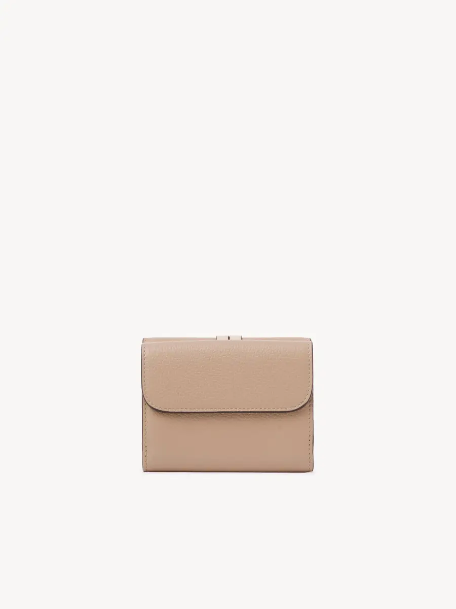 Chloé Small Alphabet tri-fold in grained leather | Thumbnail 4 Chloé Small Alphabet tri-fold in grained leather | Thumbnail 4