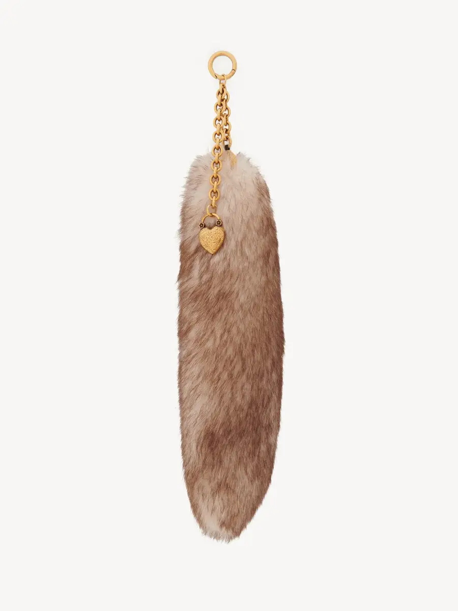 Chloé The Treasure Tails charm in shearling | Thumbnail 2