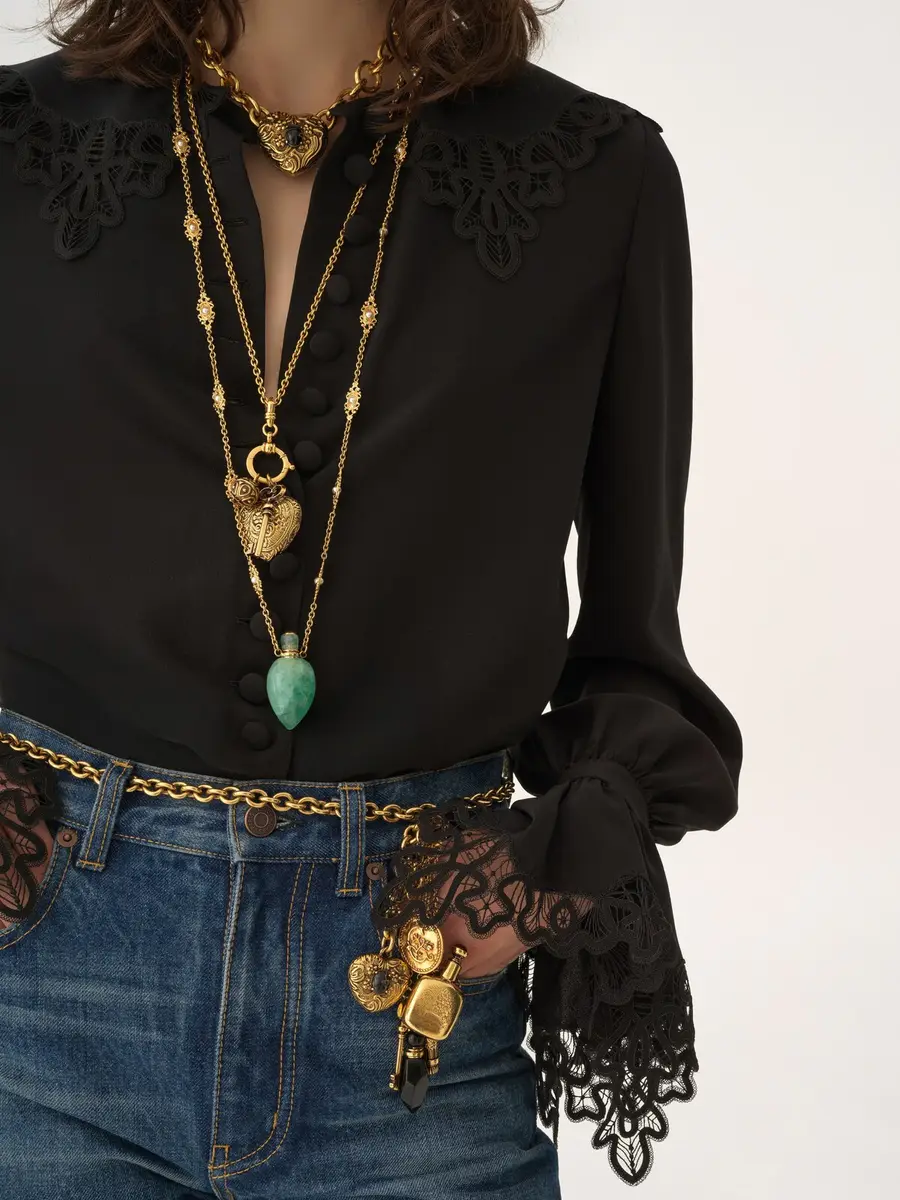 Chloé Fluid blouse in crêpe de chine & lace | Thumbnail 8 Chloé Fluid blouse in crêpe de chine & lace | Thumbnail 8