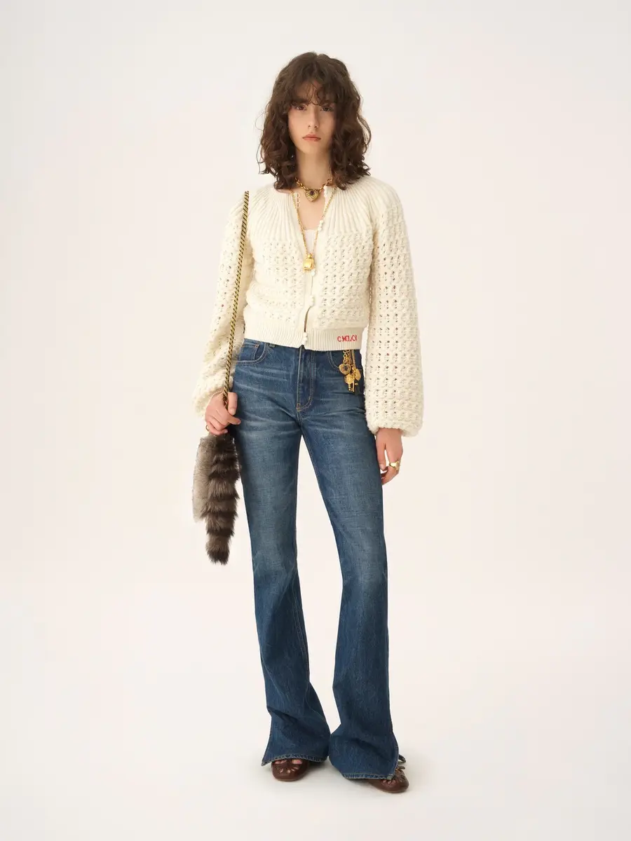 Chloé Round-neck cardigan in a wool & cashmere knit | Thumbnail 3