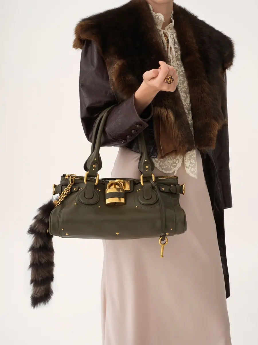 Chloé Paddington bag in grained leather | Thumbnail 3 Chloé Paddington bag in grained leather | Thumbnail 3