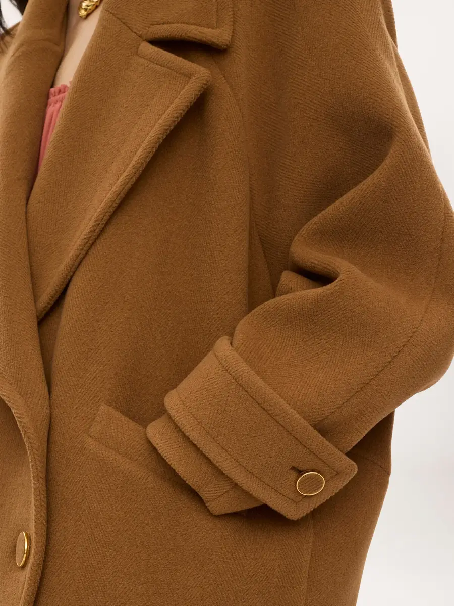 Chloé Double-breasted short coat in herringbone wool | Thumbnail 7