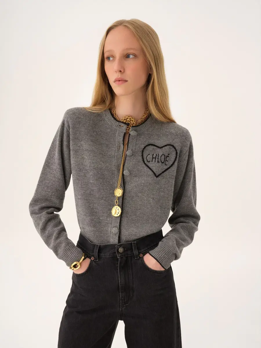 Chloé Fitted logo cardigan in a wool & cashmere knit | Thumbnail 4 Chloé Fitted logo cardigan in a wool & cashmere knit | Thumbnail 4