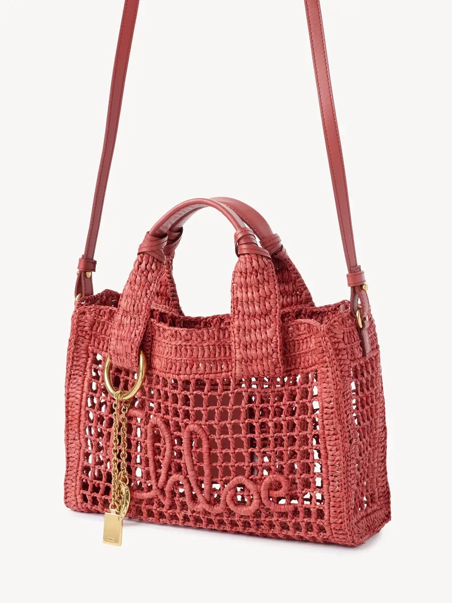 Chloé Small Summer Banana east-west tote bag with strap in raffia | Thumbnail 4 Chloé Small Summer Banana east-west tote bag with strap in raffia | Thumbnail 4