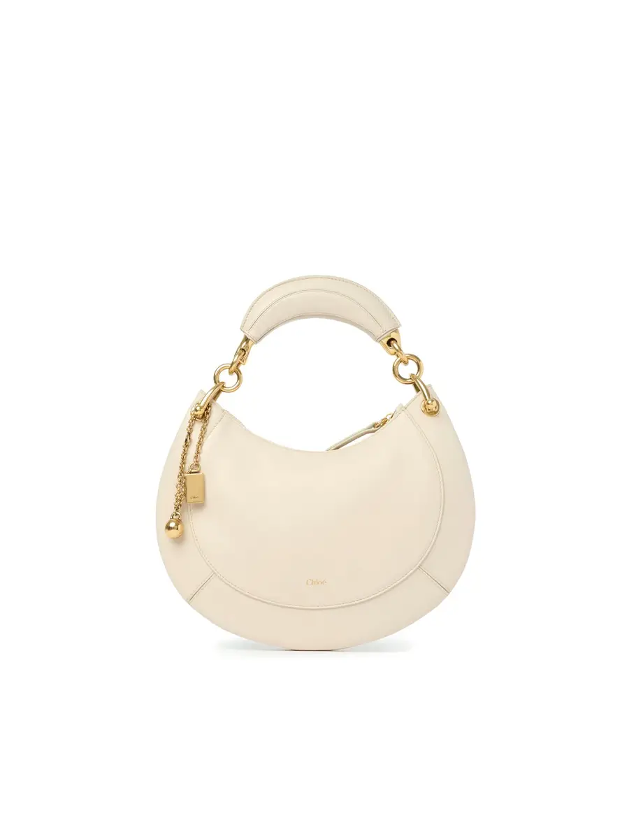 Chloé Small Chloé Banana zipped hobo in soft leather | Image 1 Chloé Small Chloé Banana zipped hobo in soft leather | Image 1