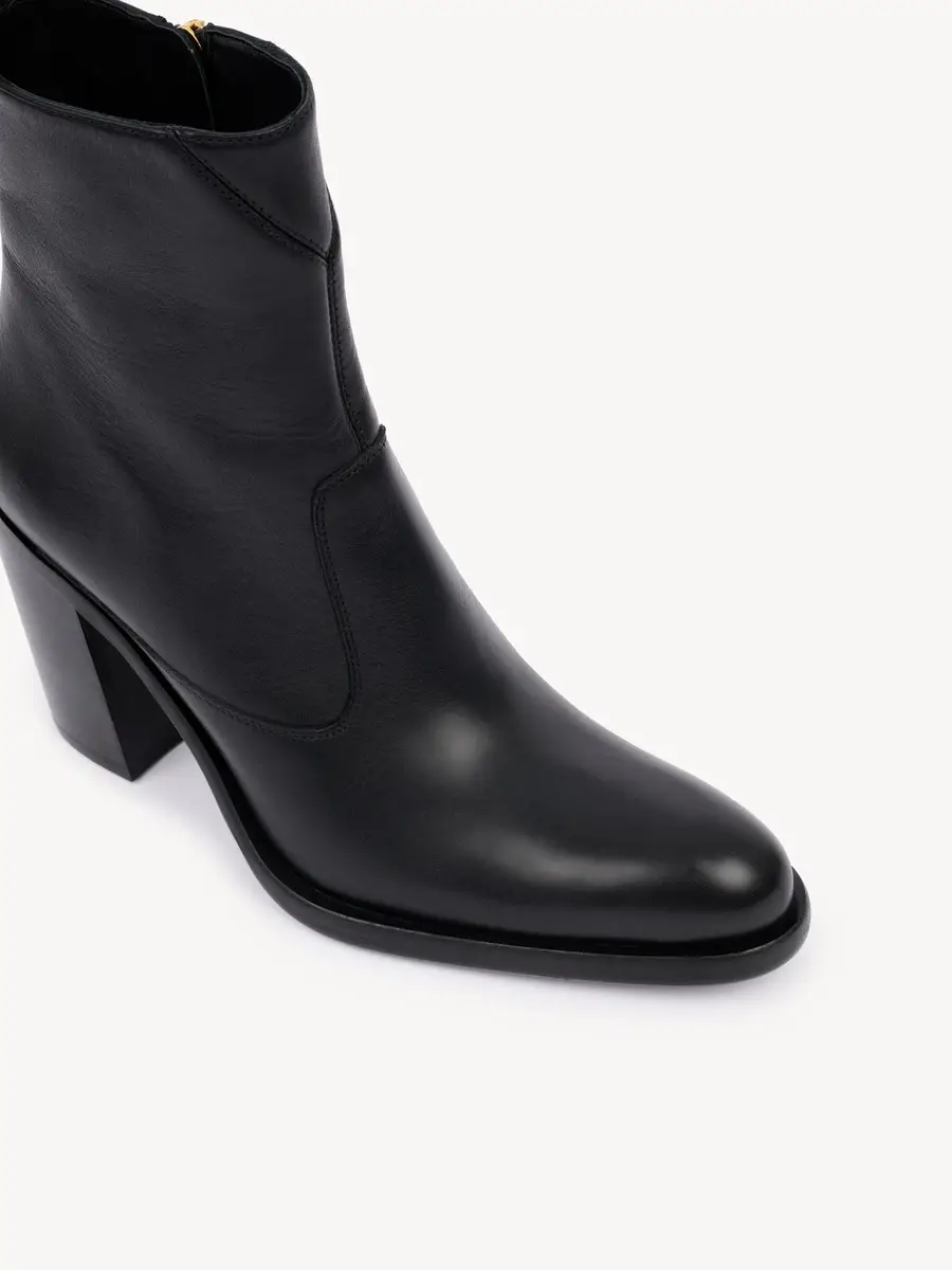 Chloé Phoenix heeled ankle boot | Thumbnail 6
