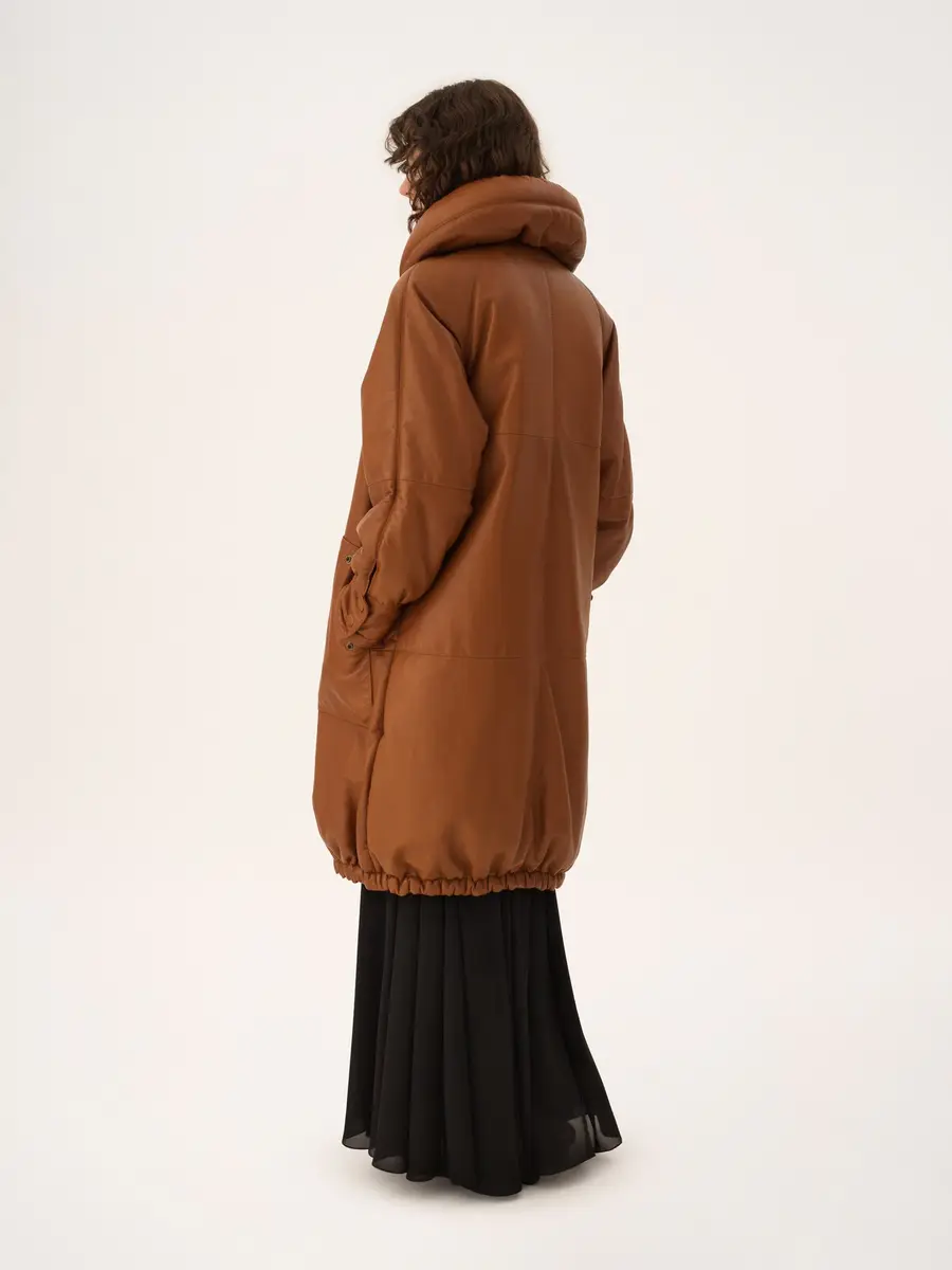 Chloé Long puffer coat in leather | Thumbnail 5
