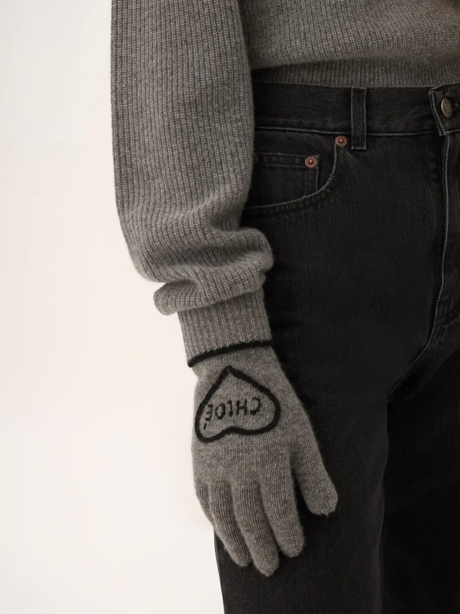Chloé The Chloé Encoeur gloves in wool & cashmere | Thumbnail 3 Chloé The Chloé Encoeur gloves in wool & cashmere | Thumbnail 3