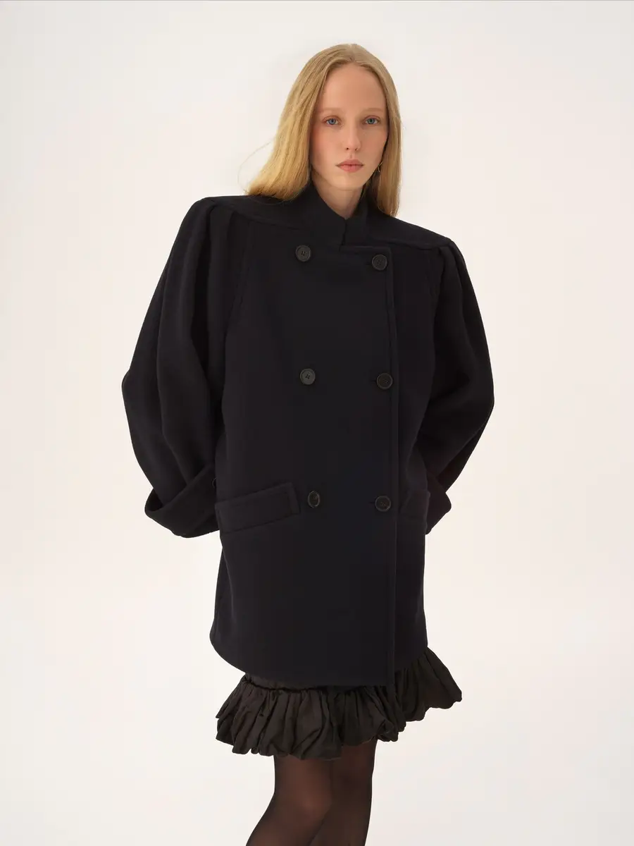 Chloé High-neck double-breasted coat in wool | Thumbnail 4
