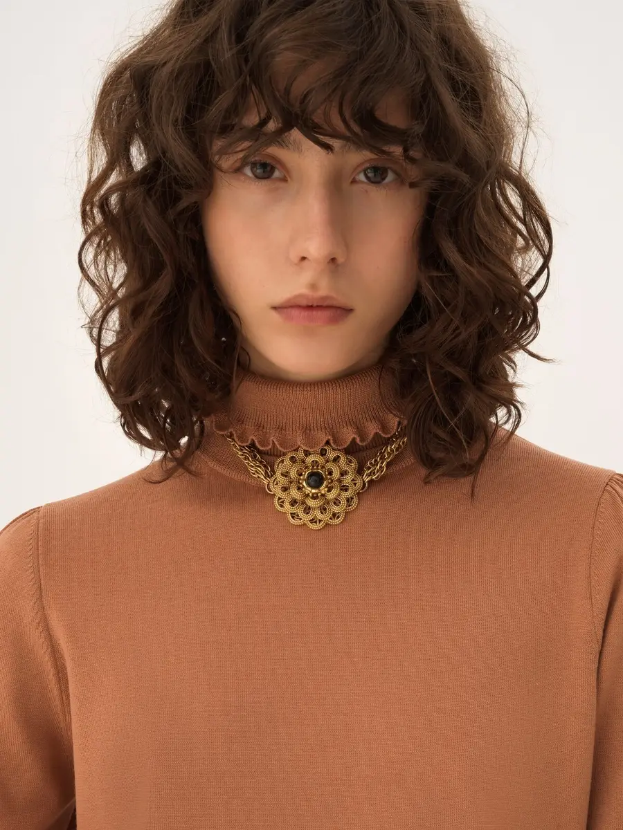 Chloé Turtleneck sweater in a merino wool knit | Thumbnail 7
