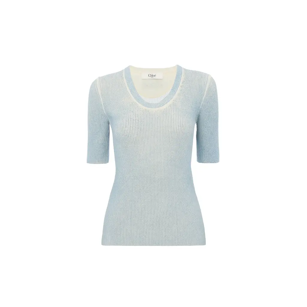Chloé Short-sleeve sweater in a merino wool knit | Image 1 Chloé Short-sleeve sweater in a merino wool knit | Image 1