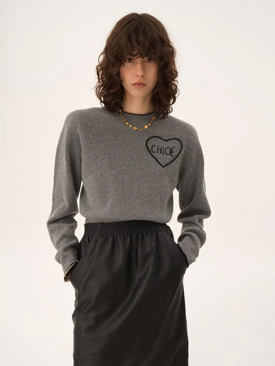 Chloé Cropped fitted logo sweater in a wool knit | Thumbnail 4 Chloé Cropped fitted logo sweater in a wool knit | Thumbnail 4