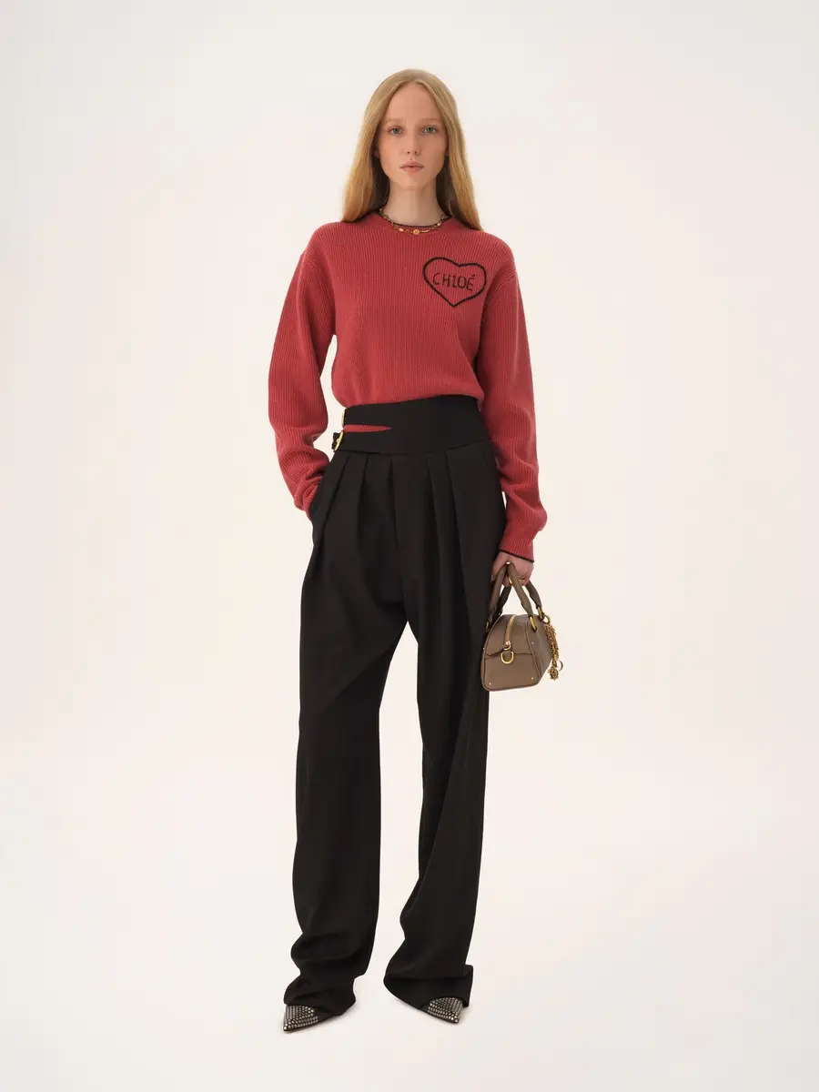 Chloé Cropped fitted logo sweater in a wool knit | Thumbnail 3