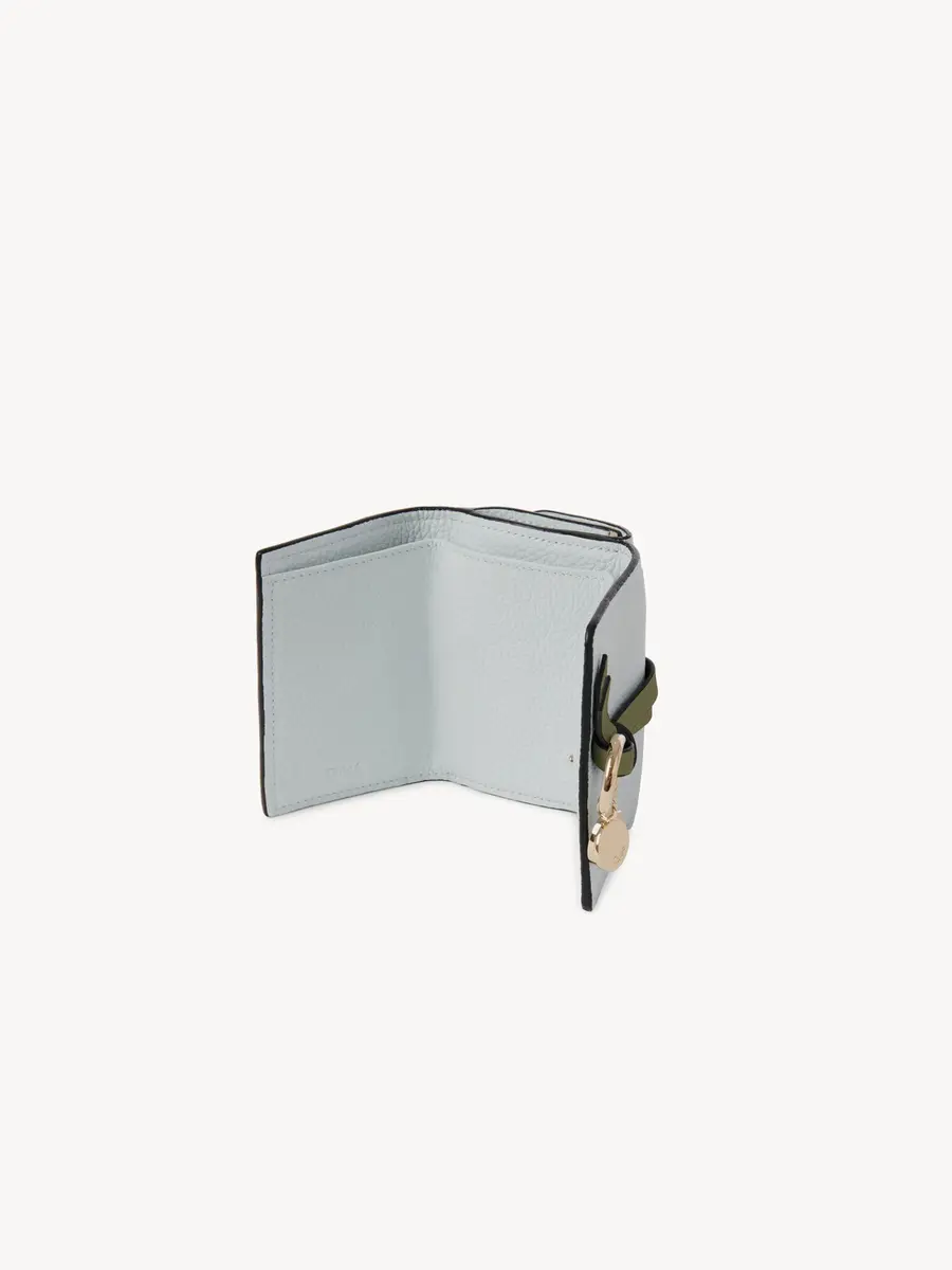 Chloé Mini Alphabet tri-fold in grained leather | Thumbnail 4