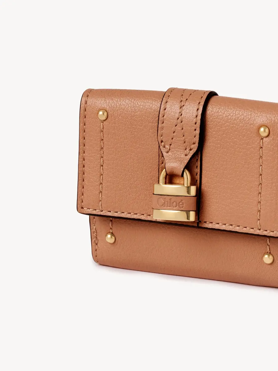 Chloé Mini Paddington tri-fold in grained leather | Thumbnail 6