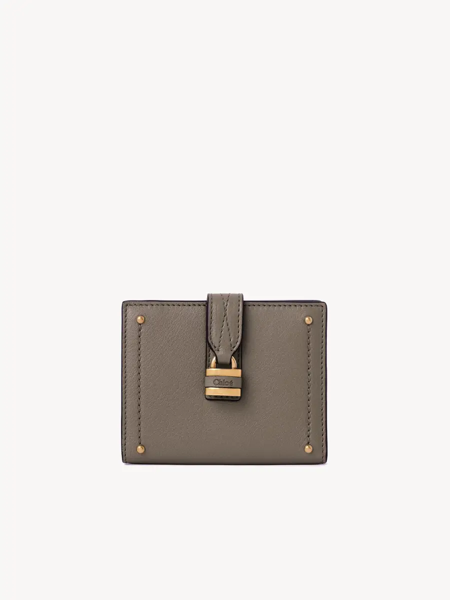 Chloé Paddington square wallet in grained leather | Thumbnail 2 Chloé Paddington square wallet in grained leather | Thumbnail 2