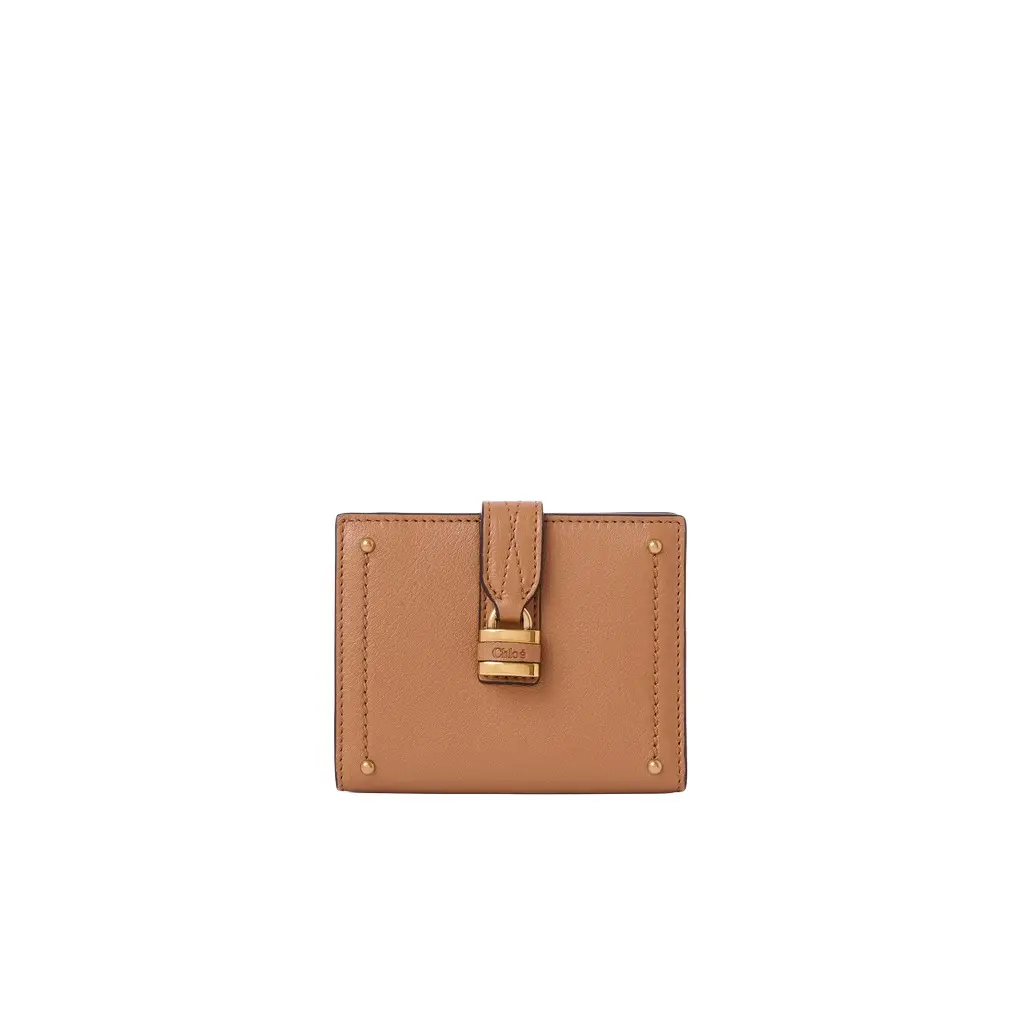 Chloé Paddington square wallet in grained leather | Image 1 Chloé Paddington square wallet in grained leather | Image 1
