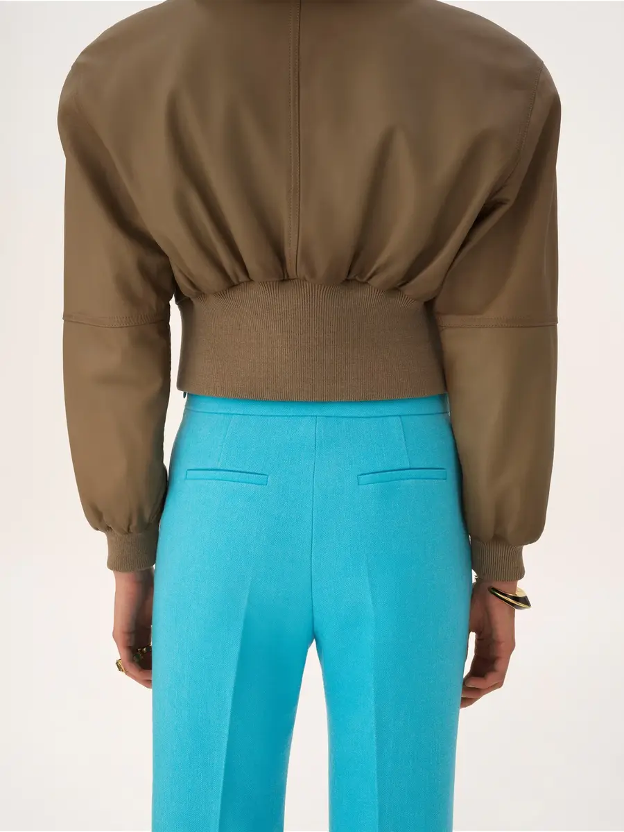 Chloé Straight cropped pants in wool crêpe | Thumbnail 7 Chloé Straight cropped pants in wool crêpe | Thumbnail 7