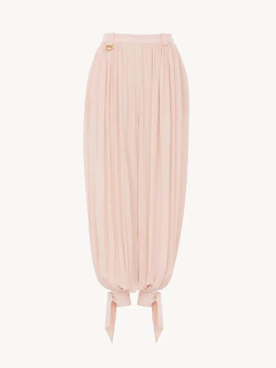 Chloé Fluid cropped pants in silk | Thumbnail 2 Chloé Fluid cropped pants in silk | Thumbnail 2