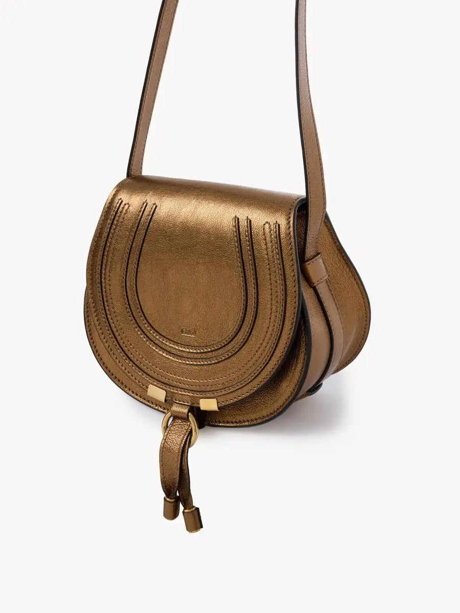 Chloé Small Marcie saddle bag in metallized leather | Thumbnail 4 Chloé Small Marcie saddle bag in metallized leather | Thumbnail 4
