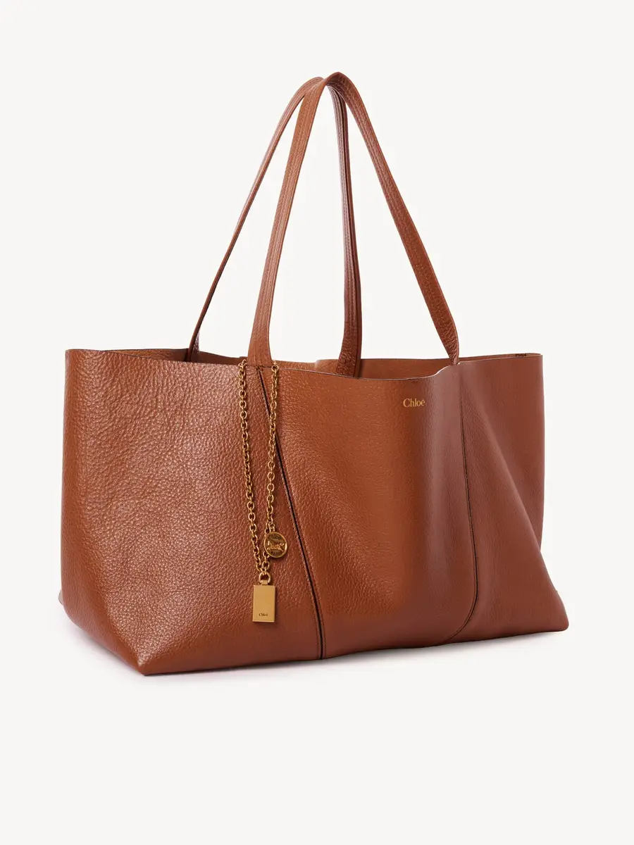Chloé Chloé Spin east-west tote bag in grained leather | Thumbnail 4 Chloé Chloé Spin east-west tote bag in grained leather | Thumbnail 4