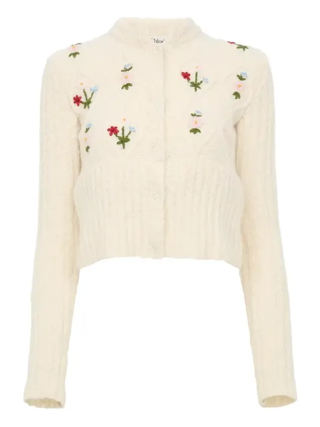 Fitted cardigan in a wool knit Fitted cardigan in a wool knit