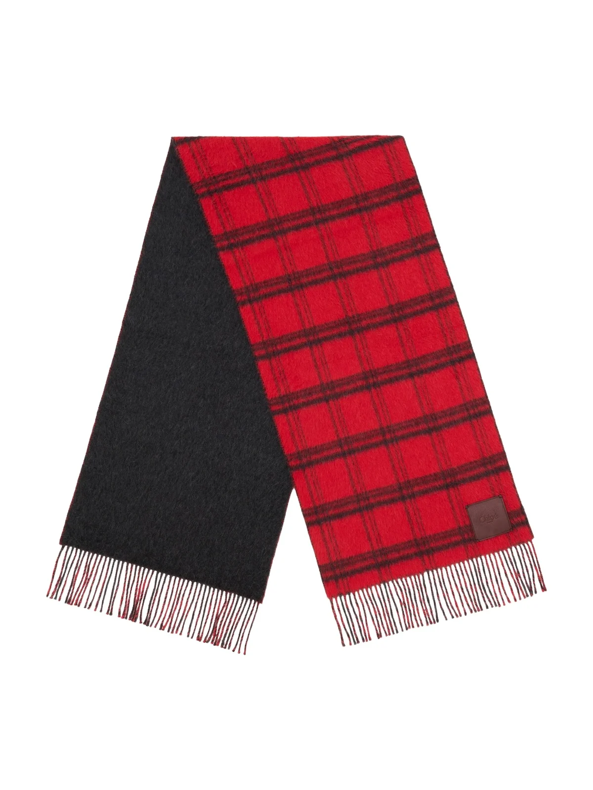 The Chloé Covering scarf in alpaca wool The Chloé Covering scarf in alpaca wool