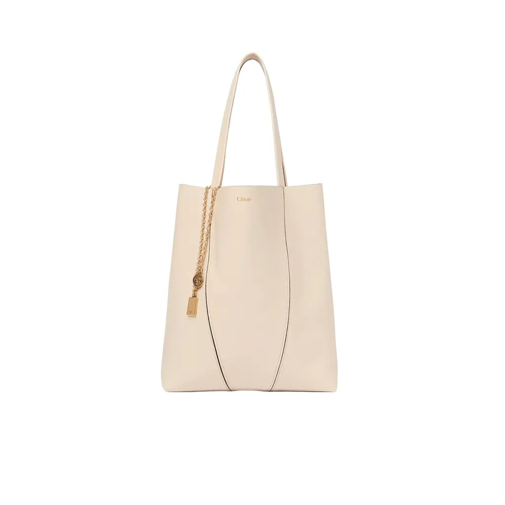 Chloé Chloé Spin tote bag in grained leather | Image 1 Chloé Chloé Spin tote bag in grained leather | Image 1