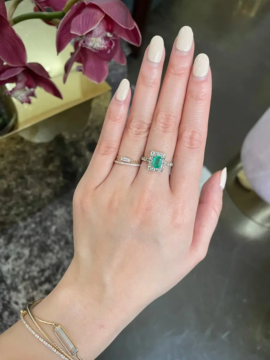 YI COLLECTION Emerald and Aquamarine Candy Ring | Thumbnail 4