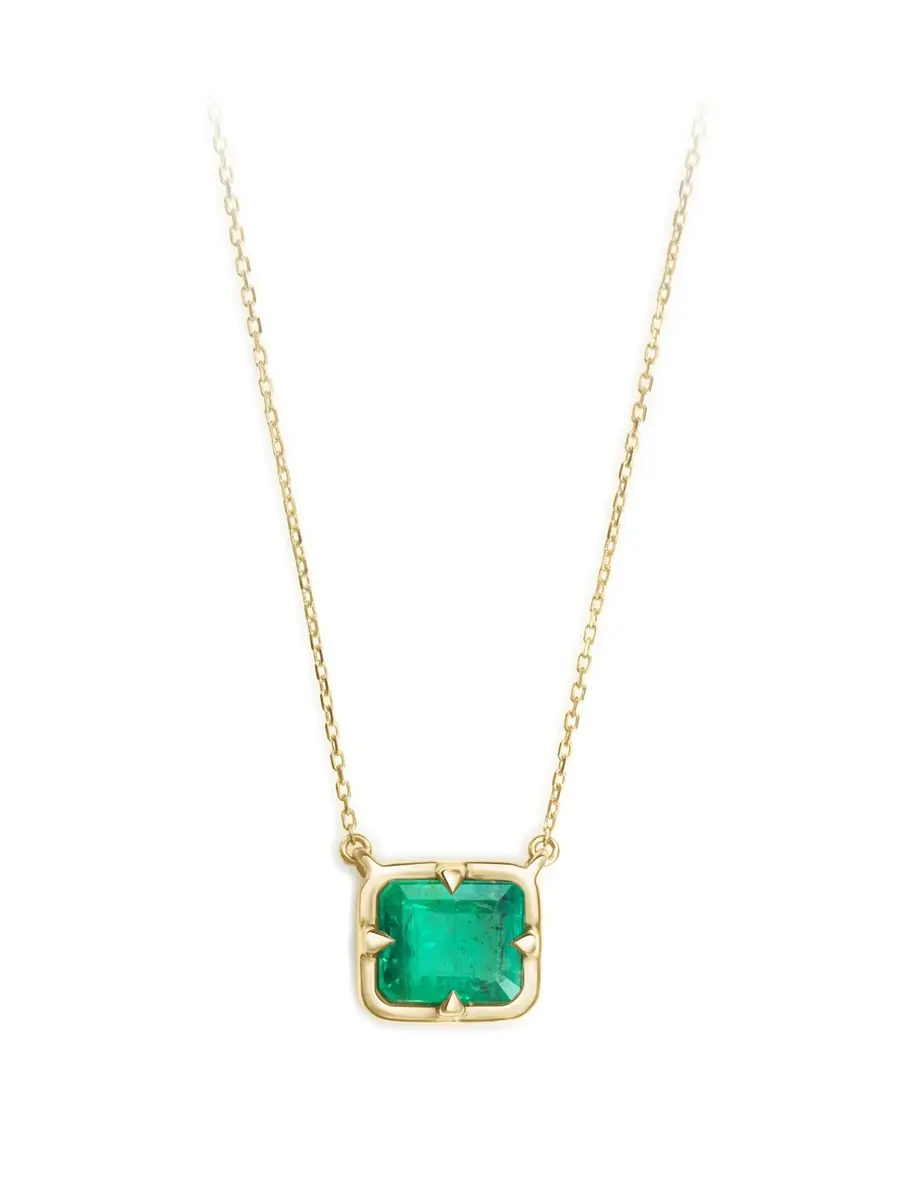 YI COLLECTION Emerald Compass Necklace | Thumbnail 2 YI COLLECTION Emerald Compass Necklace | Thumbnail 2