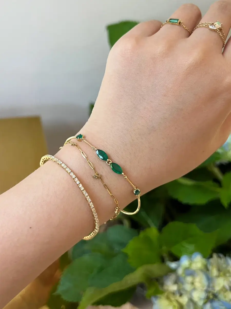 YI COLLECTION Emerald Marquise Duo Bangle | Thumbnail 4