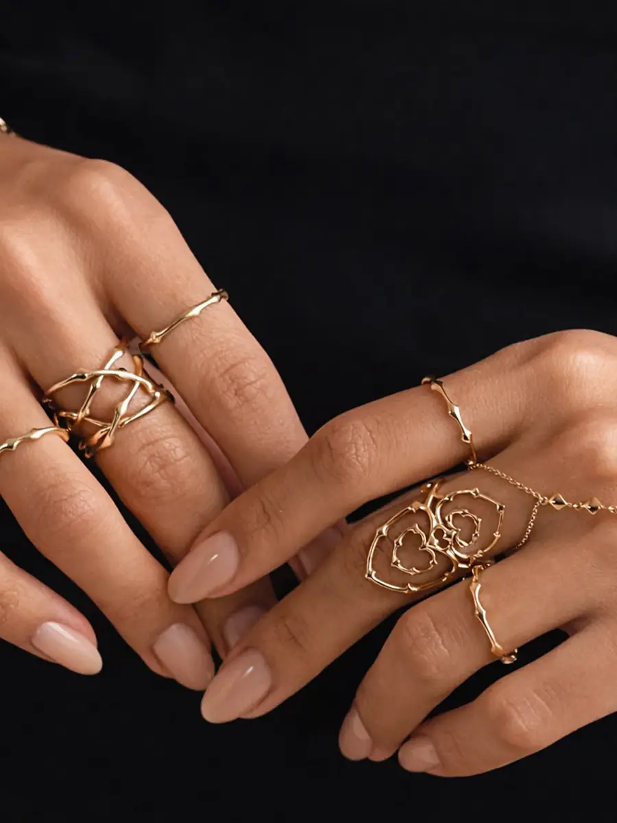REIGN LA Rani Thorn Multi-Band Ring | Thumbnail 3