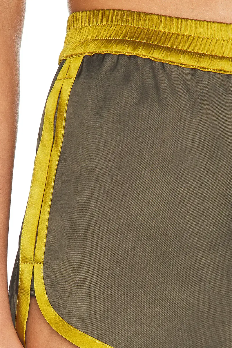 Staud Aero Short | Thumbnail 6 Staud Aero Short | Thumbnail 6