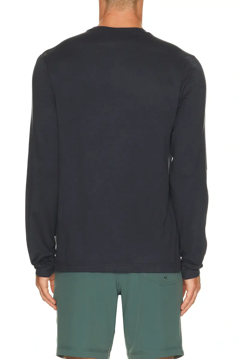Vuori Ponto Performance Long Sleeve Tee | Thumbnail 2 Vuori Ponto Performance Long Sleeve Tee | Thumbnail 2