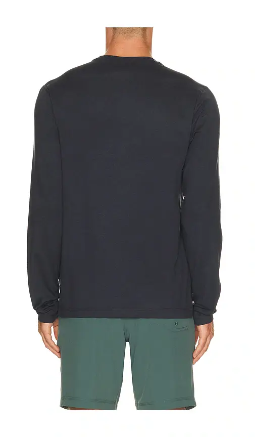 Vuori Ponto Performance Long Sleeve Tee | Thumbnail 7 Vuori Ponto Performance Long Sleeve Tee | Thumbnail 7