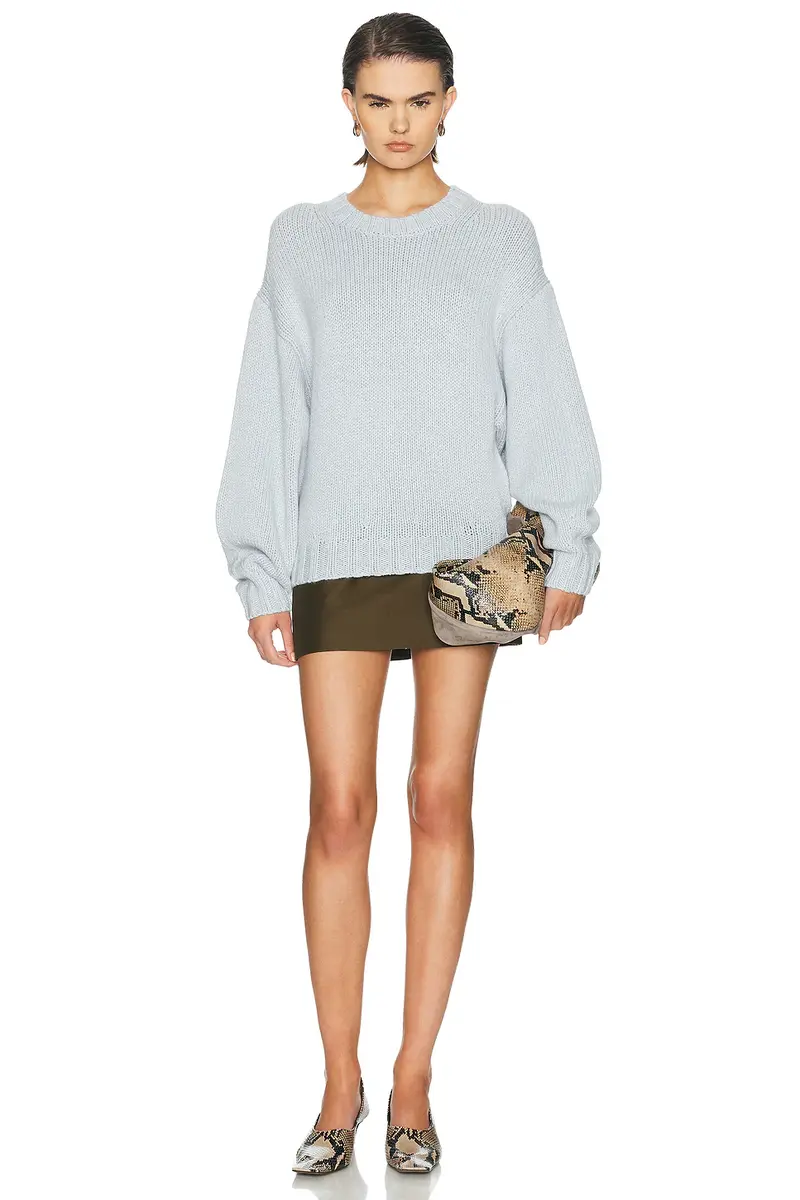 Khaite Gemma Cashmere Sweater | Thumbnail 4 Khaite Gemma Cashmere Sweater | Thumbnail 4
