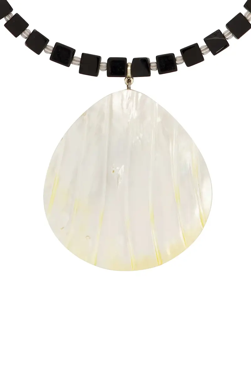 Julietta Oro Necklace | Thumbnail 2 Julietta Oro Necklace | Thumbnail 2