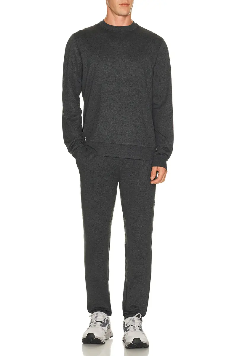 Vuori Ponto Performance Crew Pullover | Thumbnail 3 Vuori Ponto Performance Crew Pullover | Thumbnail 3