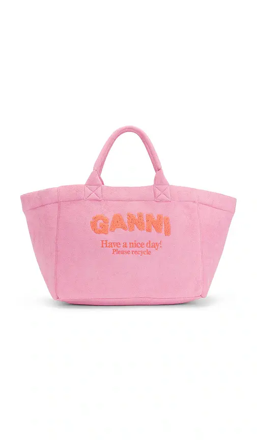 Ganni XXL Shopper Beach Resort | Image 1 Ganni XXL Shopper Beach Resort | Image 1