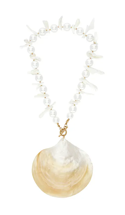 Lovers and Friends Casey Shell Necklace | Image 1 Lovers and Friends Casey Shell Necklace | Image 1