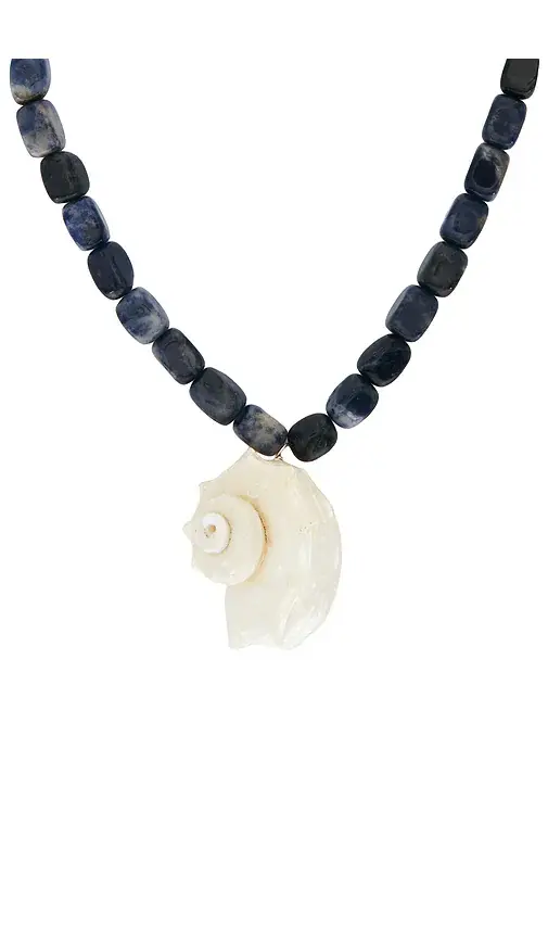 Lovers and Friends Carson Shell Necklace | Thumbnail 2