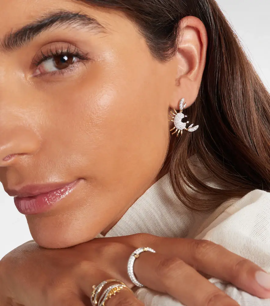 Yvonne Léon Yvonne Léon Crustacé 9kt gold single earring with diamonds | Thumbnail 3 Yvonne Léon Yvonne Léon Crustacé 9kt gold single earring with diamonds | Thumbnail 3