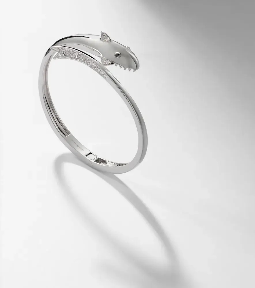 Yvonne Léon Yvonne Léon Requin 9kt white gold bangle with diamonds | Thumbnail 6 Yvonne Léon Yvonne Léon Requin 9kt white gold bangle with diamonds | Thumbnail 6