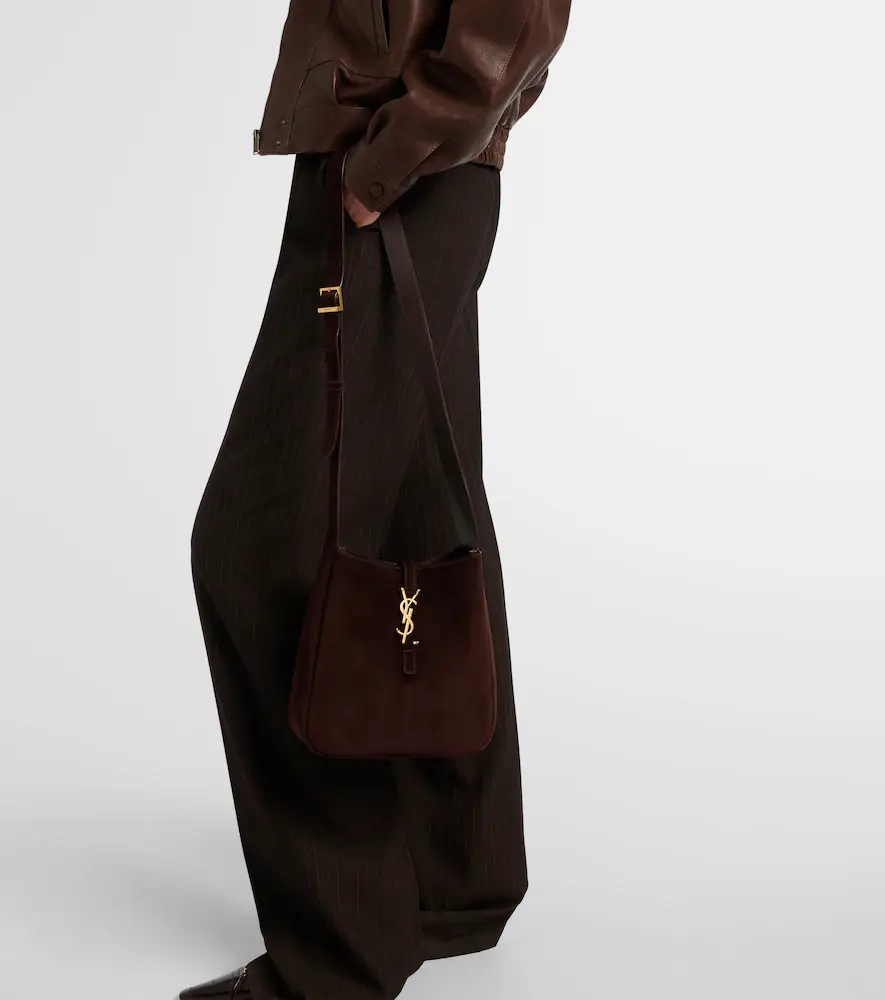 Saint Laurent Le 5 à 7 Large suede shoulder bag | Thumbnail 2 Saint Laurent Le 5 à 7 Large suede shoulder bag | Thumbnail 2