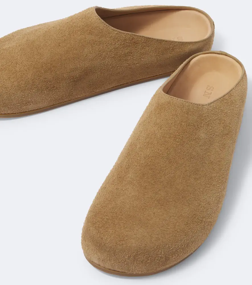 Studio Nicholson Wearing suede mules | Thumbnail 2 Studio Nicholson Wearing suede mules | Thumbnail 2