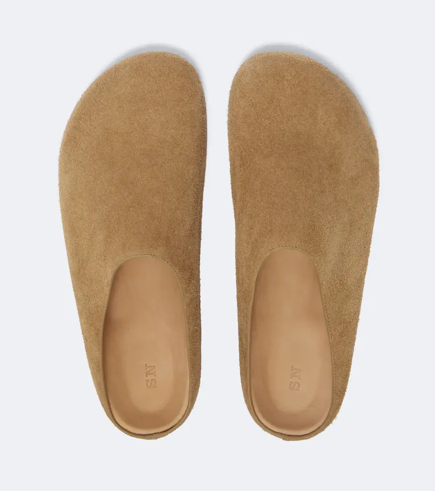 Studio Nicholson Wearing suede mules | Thumbnail 5 Studio Nicholson Wearing suede mules | Thumbnail 5