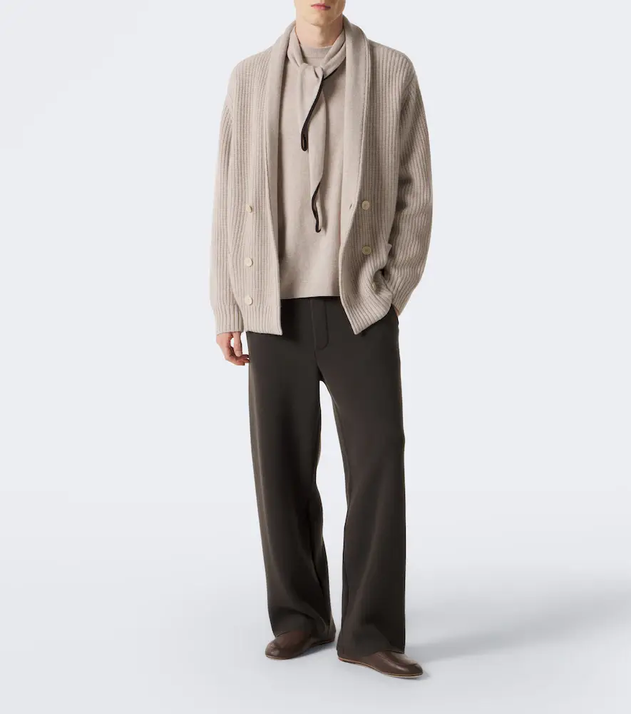 Lisa Yang Lyle double-breasted cashmere cardigan | Thumbnail 2 Lisa Yang Lyle double-breasted cashmere cardigan | Thumbnail 2