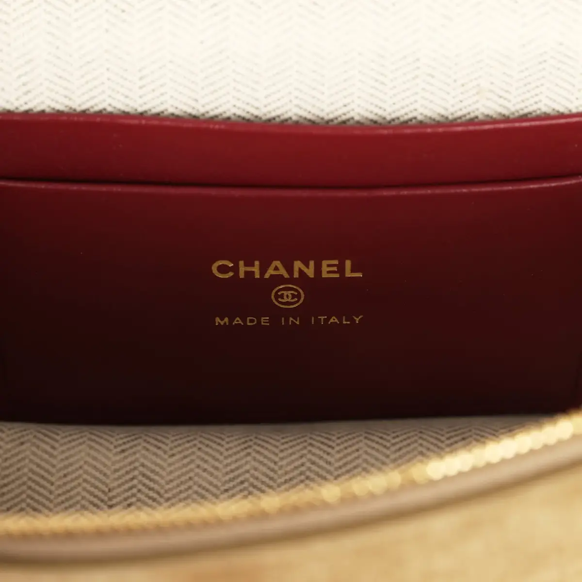 Chanel Chanel Top Handle Long Vanity Case with Chain Dark Beige Suede Gold Hardware | Thumbnail 10