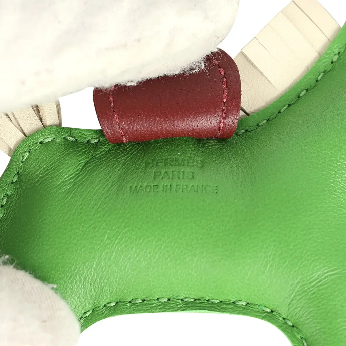 HERMÈS Hermes Rodeo Bag Charm PM Vert Yucca, Craie, Rouge H Milo Lambskin | Thumbnail 3